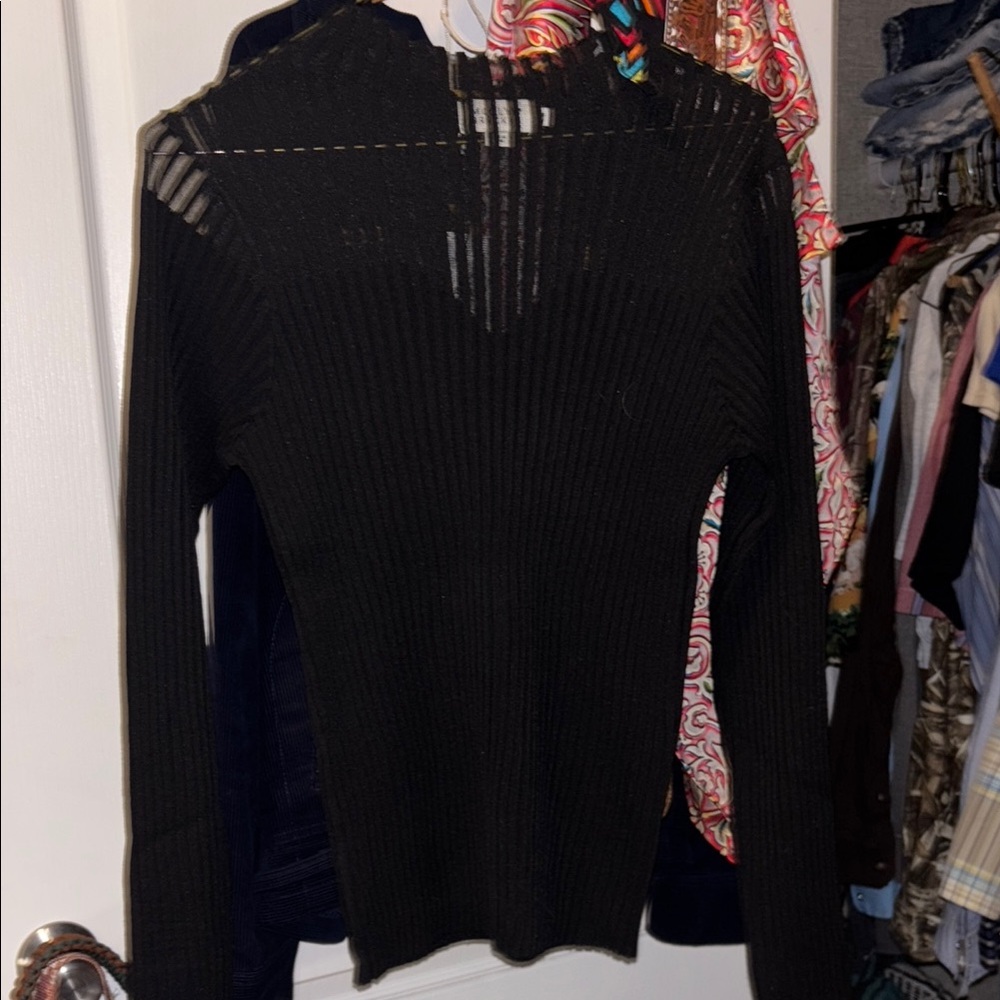 Chic Black Ribbed Sweater